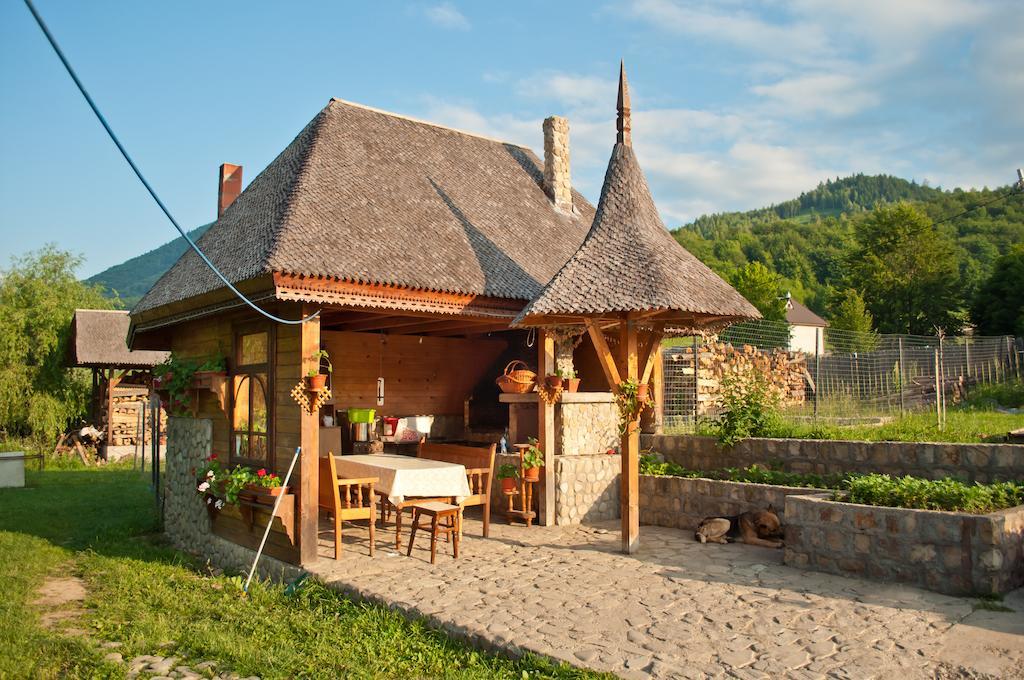 Casa Lidia Hotel Lepşa Buitenkant foto